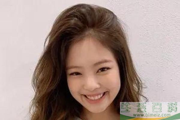 夏季染什么颜色耐看 女生夏季适合染什么颜色