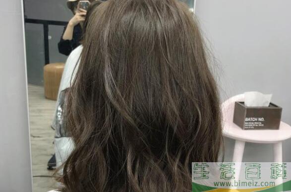 黑茶色