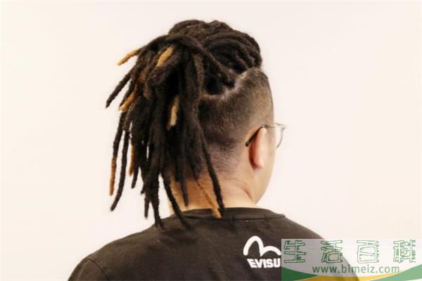 脏辫可以多长时间不洗头 脏辫洗头要拆开吗