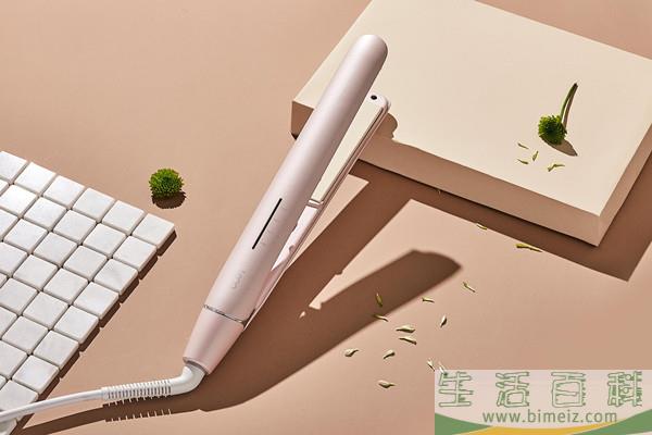 卷发棒对头发有没有伤害 卷发棒为什么会伤头发