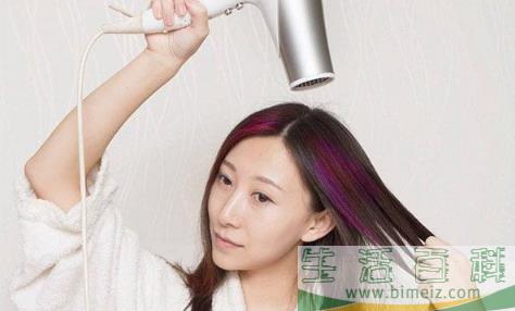 头发洗完要等20分钟才吹吗2
