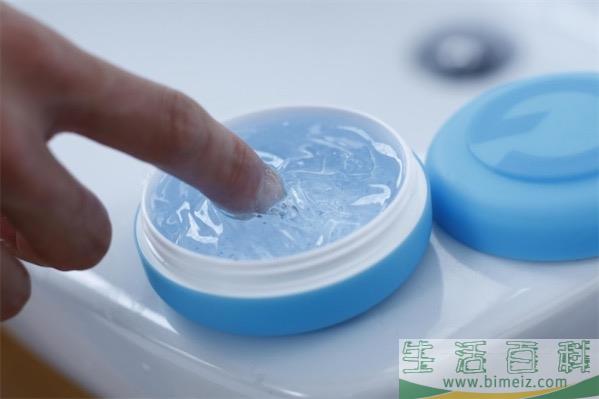 啫喱膏和发蜡哪个好使一点_有什么区别