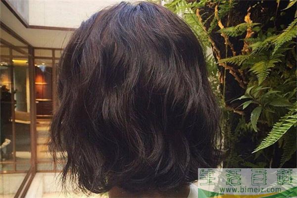 烫发有哪几种类型 烫发哪种烫显头发多