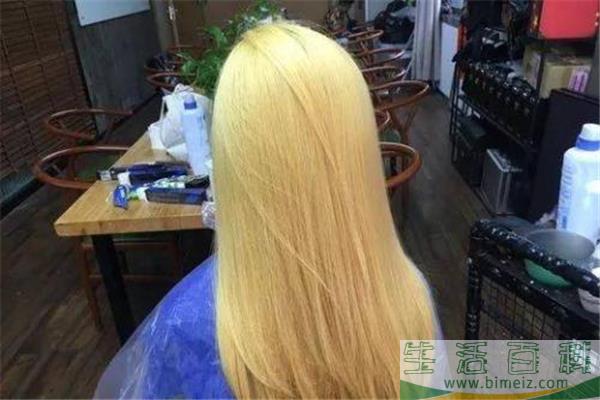 漂头发多久之后可以染发 漂头发染发后需要洗头吗