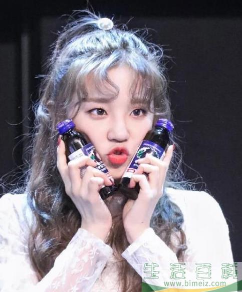 氛围感美女发型 2020最流行的发型