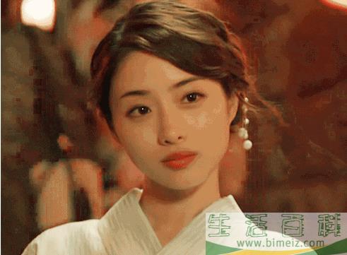氛围感美女发型 2020最流行的发型