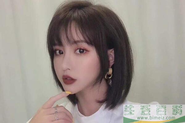 初恋头发型什么颜色好看 初恋头发型用烫头发吗