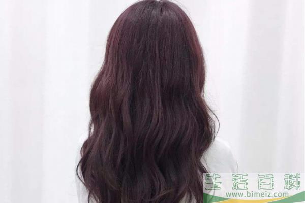 烫发后的护理方法 烫发后用什么护发产品