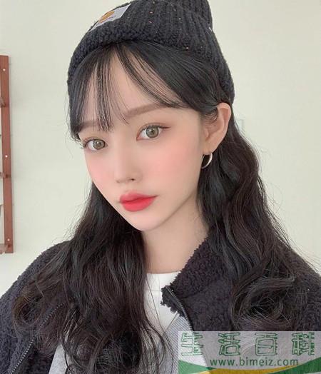 窄额头适合什么刘海 窄额头高颧骨适合什么发型