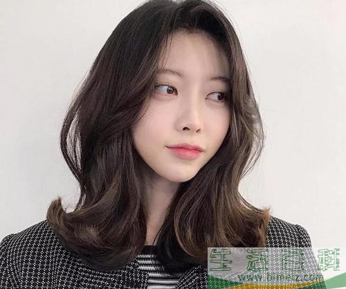 2019头发流行什么颜色显白 2019秋冬最火的发色就从这几款里面选！