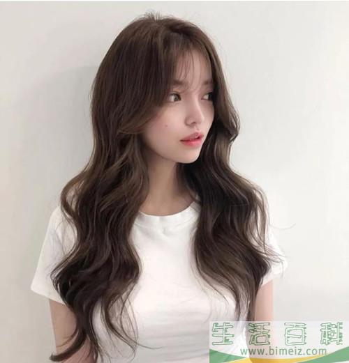 渣女大波浪是什么样子 渣女大波浪是烫的还是卷的