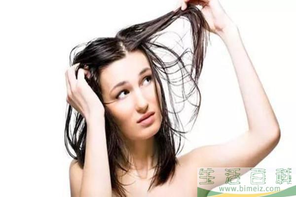 头发油怎么洗头发好 头发油用什么类型的洗发水好