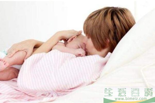 喂奶期间乳房有硬块而且疼怎么办 喂奶期间乳房疼痛是什么原因