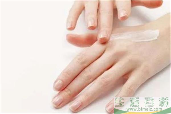 手部粗糙有什么方法保养 手部粗糙用什么护手霜