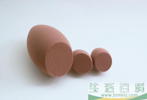 美妆蛋每次用都要打湿吗 美妆蛋每天都要清洗吗