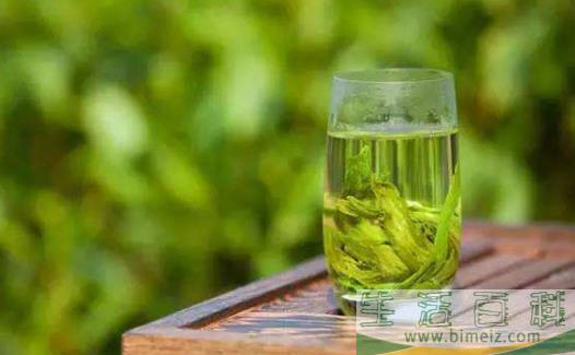 口臭对生理和心理有着双重打击 能缓解口臭的食物