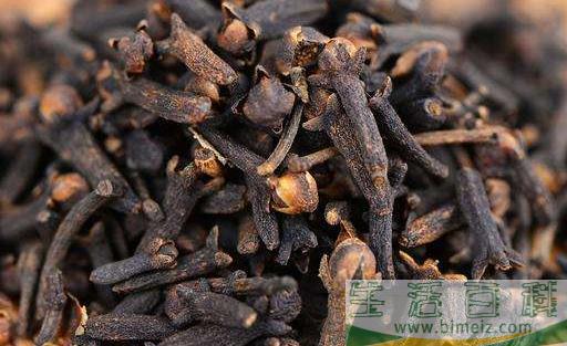 口臭对生理和心理有着双重打击 能缓解口臭的食物