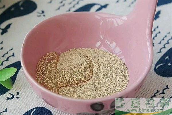 冬天酵母粉怎样发面快 冬天酵母发面多长时间最好