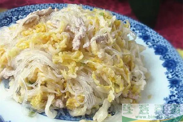 酸菜和泡菜一样吗 酸菜可以放冰箱冷冻吗