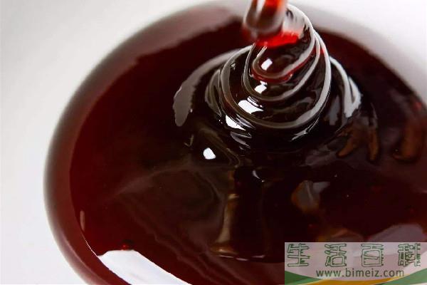 枇杷膏是直接吃还是冲水喝 枇杷膏要含着吗