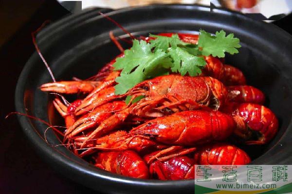 小龙虾配什么菜比较好吃 小龙虾有几种口味