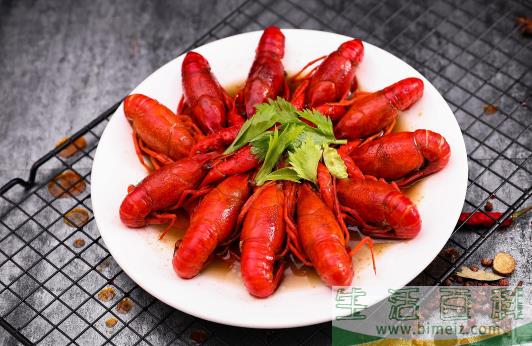 3月份的小龙虾肉饱满吗3