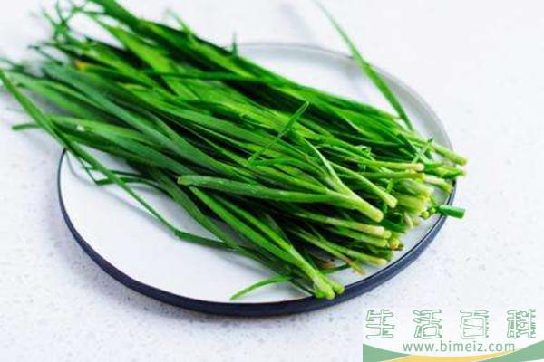 韭菜需要焯水吗 韭菜吃了对伤口有影响吗