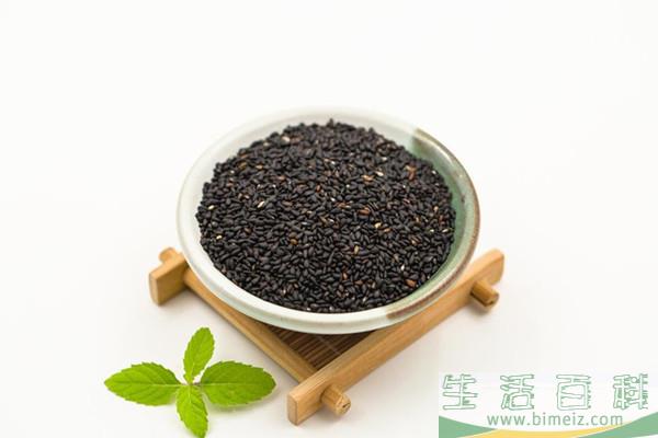 黑芝麻清洗会掉色吗 黑芝麻怎么看染没染色