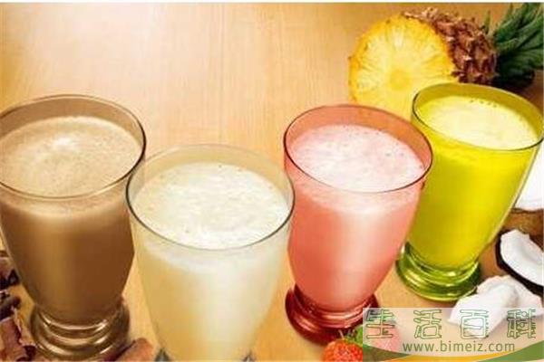 代餐奶昔怎么饮食搭配 代餐奶昔喝完还可以吃其它东西吗