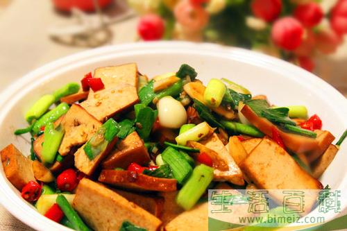 辣椒炒豆干怎么做好吃 辣椒炒豆干的做法