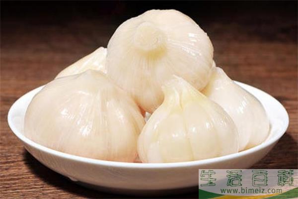 糖蒜可以用塑料瓶腌制吗 糖蒜用什么容器腌制