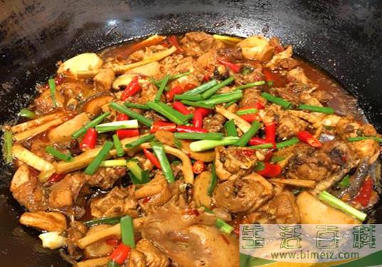 柴火鸡用什么鸡好 家庭版柴火鸡的做法