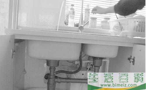 厨房下水道油污堵塞如何解决？疏通技巧在这里