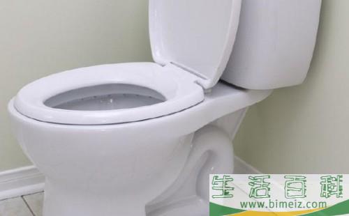 抽水马桶底部漏水怎么修？四大技巧快速解决
