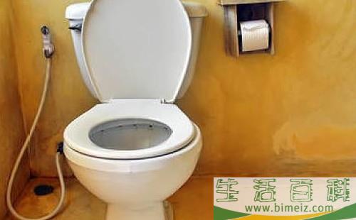 马桶排泄物反流原因是什么(维修方法介绍)