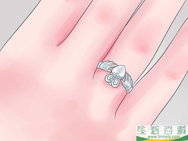 怎么戴克拉达戒指