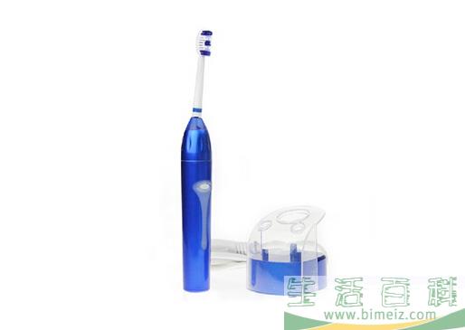 电动牙刷好用吗？使用电动牙刷的注意事项